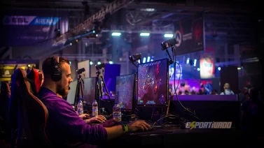 E-Sports: A Ascensão Meteórica dos Esportes Eletrônicos