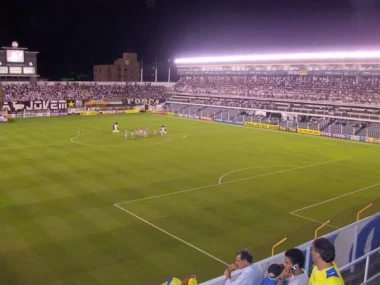 Estádio Urbano Caldeira