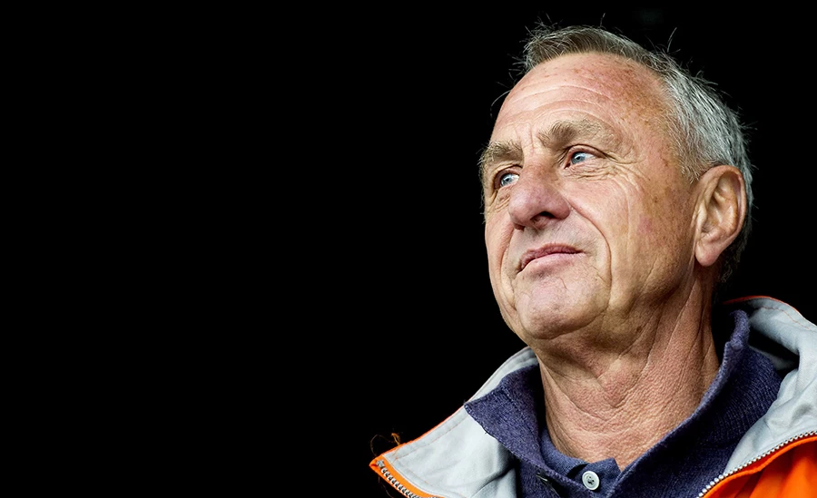 Johan Cruyff foi um dos grandes ídolos do futebol que já morreram