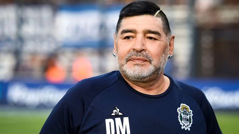 Diego Maradona, um dos ídolos do futebol que morreram na última década